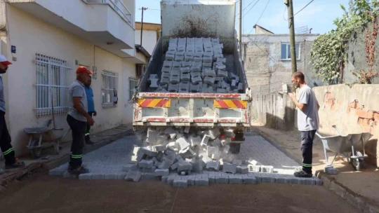 Nazilli Yeşilyurt Mahallesi'nde yollar yenileniyor