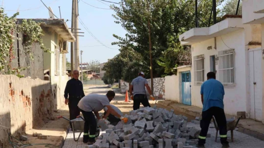Nazilli Yeşilyurt Mahallesi'nde yollar yenileniyor