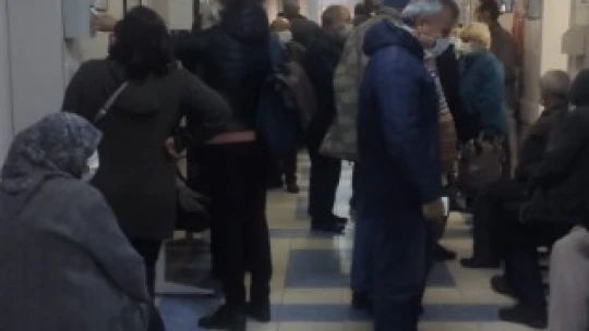 Nazilli'de aşı izdihamı korkuttu