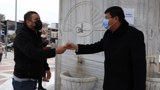 Nazilli'de kandil şerbeti geleneği sürüyor