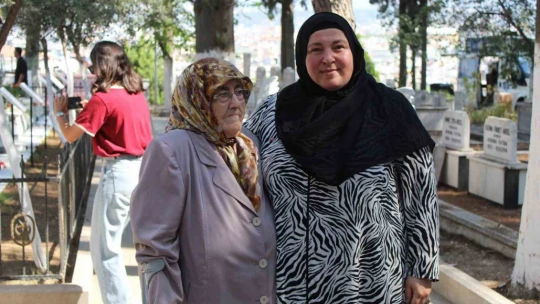 Oğlunun mezarına sarılamayan anne Şengüroğlu: 'Bir kapı açılsın yeter'