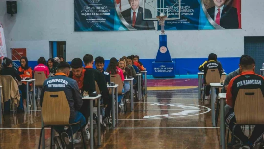 Öğrenciler hamlelerini, şampiyonluk için yaptı