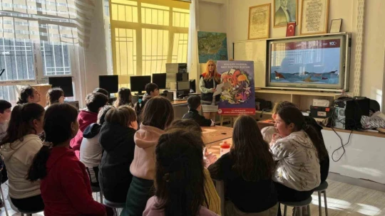 Öğrencilere yönelik deniz ekosistemini koruma eğitimi düzenlendi