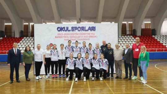 Okul Sporları Basketbol Gençler Yarı Finalleri sona erdi