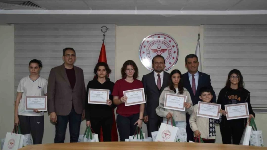 Organ bağışını vurgulayan öğrenciler ödüllendirildi
