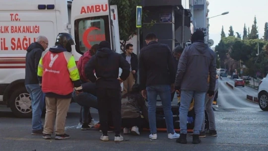 Otomobil ile motosiklet çarpıştı: 1 yaralı