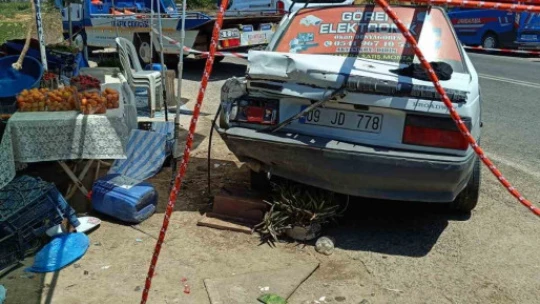 Otomobil yol kenarındaki iş yerine daldı: 1 ölü
