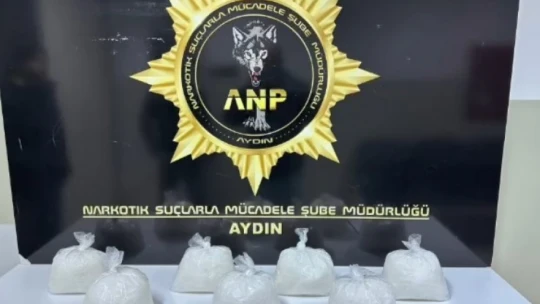 Otomobilin bagajında 6 kilogram 940 gram uyuşturucu ele geçirildi