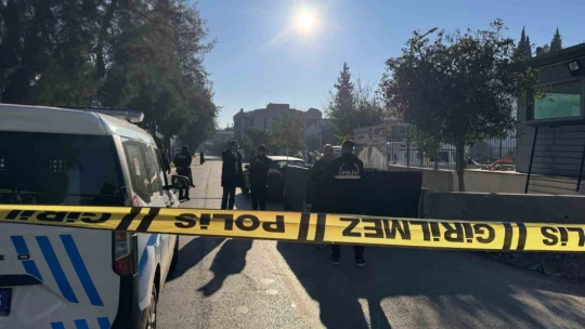 Otomobilin çarptığı bisikletli hayatını kaybetti