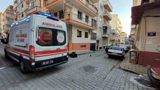 Otomobille çarpışan motosiklet sürücüsü yaralandı