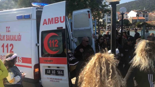 Özçekim yapmak isterken denize düştüler