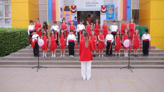 Özel Başak Koleji'nde 23 Nisan coşkuyla kutlandı