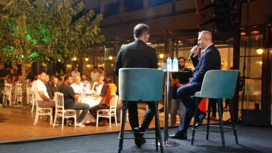 Özel CNG Ağız ve Diş Sağlığı Polikliniği'nin programı iş, sanat ve siyaset dünyasını bir araya getirdi