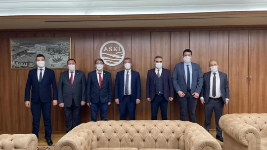 İYİ Partili Öztürk'ten Meral Akşener'e ziyaret