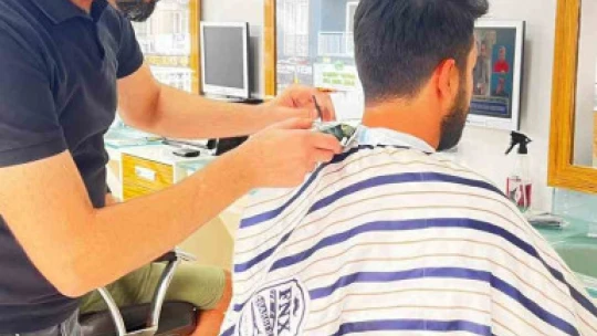 Pazar tatiline mahkemeden yürütmeyi durdurma kararı