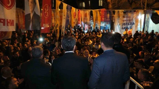 Pehlivan'ın mahalle toplantısı mitinge döndü