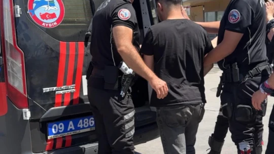 Polis uyandırmak için dakikalarca uğraştı
