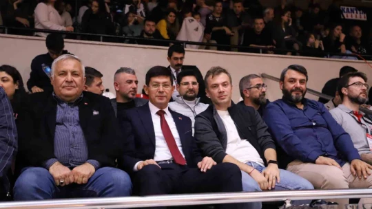 Potanın efeleri farklı galip