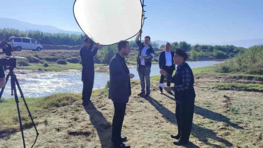 Proje çekimleri Nazilli'de gerçekleştirilen filmin ekibi Başkan Özcan'la buluştu