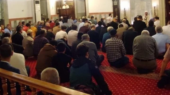 Ramazan ayının son teravih namazı kılındı