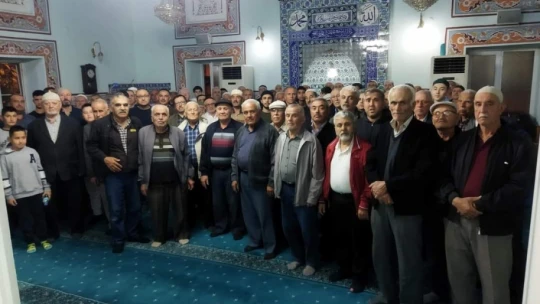 Ramazan ayının son teravih namazı kılındı