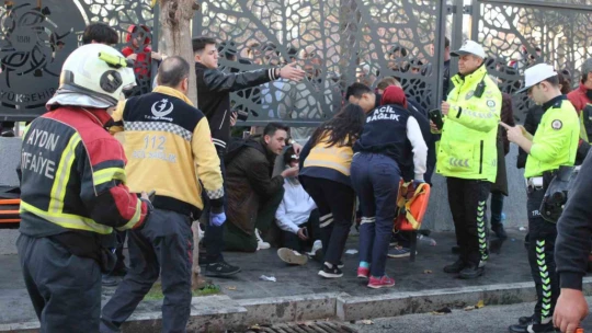 Refüje çarpıp takla attı: 4 yaralı
