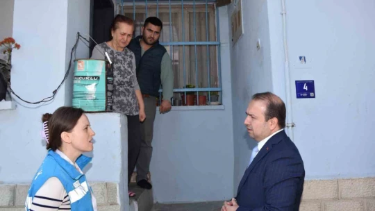 Sağlık Müdürü Şenkul, ev ziyaretlerine devam ediyor