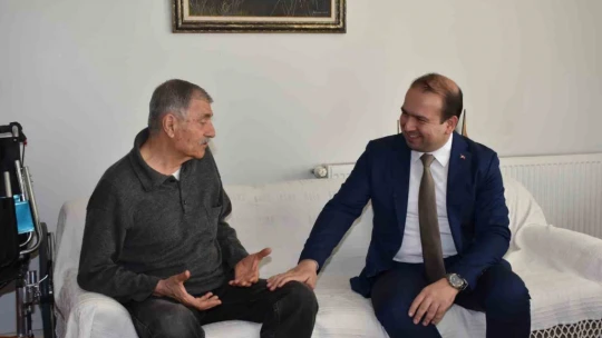 Sağlık Müdürü Şenkul, ev ziyaretlerine devam ediyor