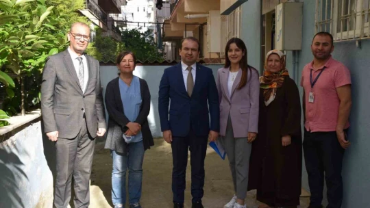 Sağlık Müdürü Şenkul, ev ziyaretlerine devam ediyor