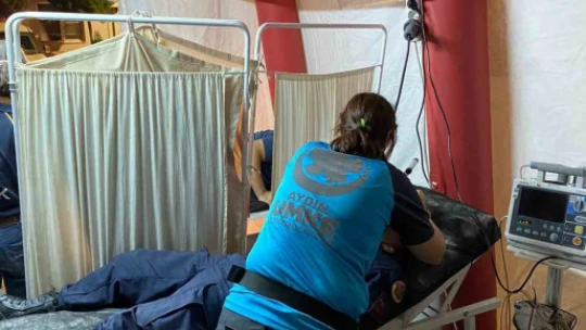 Sağlık Müdürü Şenkul Söke kağıt fabrikasındaki yangın bölgesinde