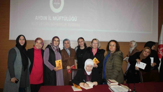 Sahneden secdeye yolculuğunu Aydınlılarla paylaştı