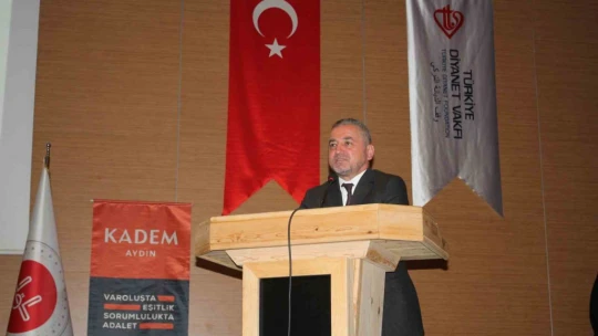 Sahneden secdeye yolculuğunu Aydınlılarla paylaştı