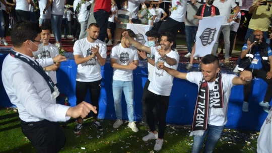 Şampiyon: 'Nazilli Belediyespor'