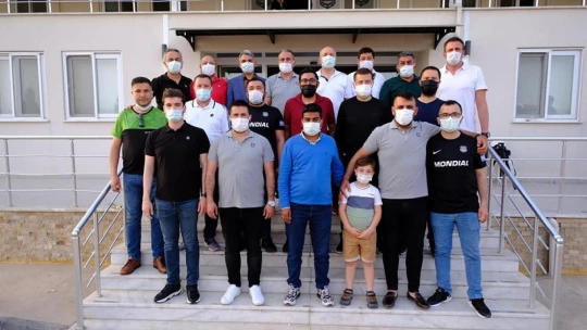 Şampiyon: 'Nazilli Belediyespor'