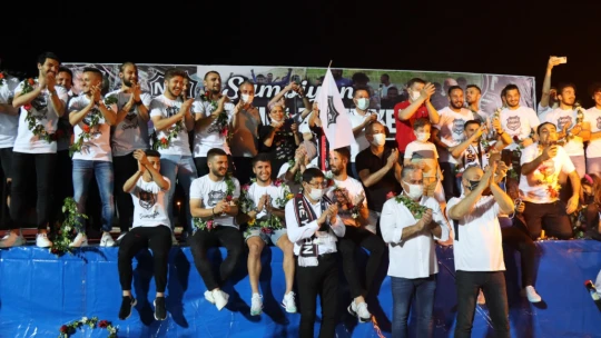 Şampiyon: 'Nazilli Belediyespor'