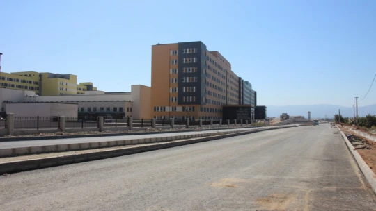 Şehir Hastanesi yolunun 4,5 km'si tamamlandı