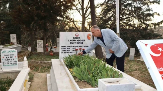 Şehit Kirez şehadetinin 21. yılında mezarı başında anıldı
