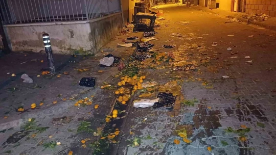 Semt pazarlarındaki 'çöp' sorununa vatandaşlardan 'duyarlılık' çağrısı