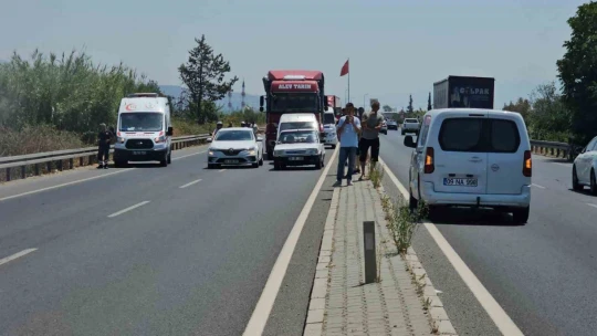 Seyir halindeki otomobil küle döndü