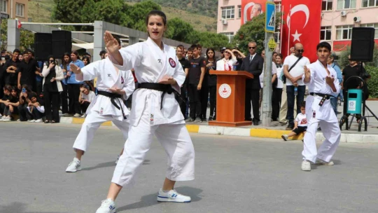 Söke 'de 19 Mayıs coşkusu