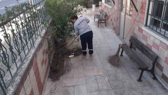 Söke Belediyesi, Ramazan Bayramı öncesinde camileri temizliyor