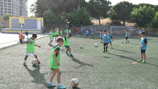Söke Belediyesi Yaz Okulu kursları bin 200 öğrenciyi ağırlıyor