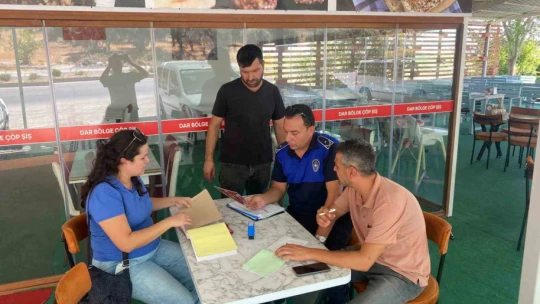 Söke Belediyesi zabıta ekipleri çöp şişçileri denetlendi