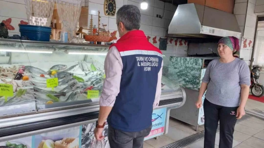 Söke'de balık satış noktaları denetlendi