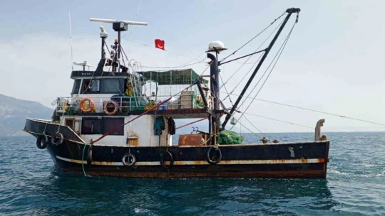 Söke'de balıkçı tekneleri denetlendi