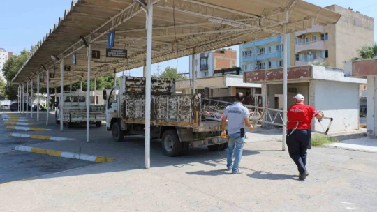 Söke'de eski otogar alanında söküm çalışması başladı