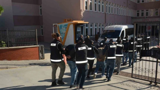 Söke'de göçmen kaçakçılığı operasyonu: 12 yakalama