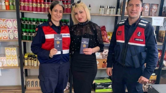 Söke'de jandarma ekipleri kadınları bilgilendirdi