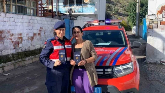 Söke'de jandarma ekipleri kadınları bilgilendirdi