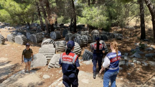 Söke'de jandarma ekipleri vatandaşları bilgilendirdi
